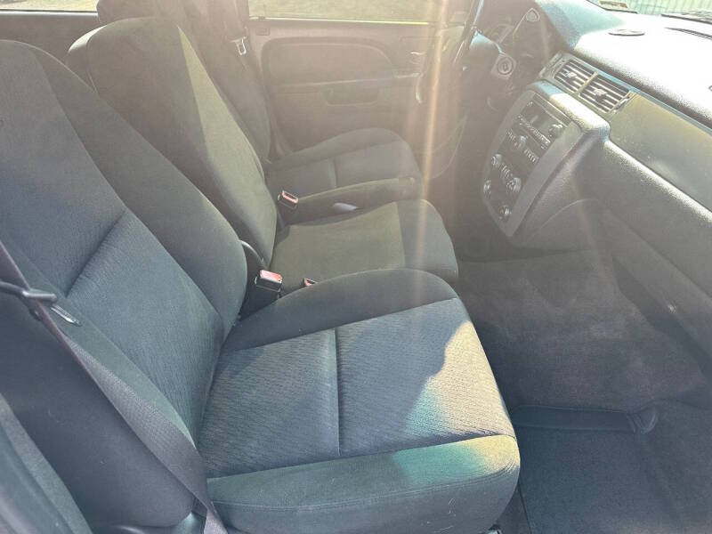 chevrolet avalanche 2010 3GNVKEE02AG291031 image chevrolet avalanche 2010 3GNVKEE02AG291031 image
