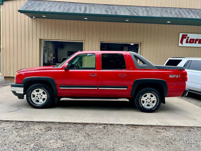 chevrolet avalanche 2005 3GNEK12Z35G254409 image chevrolet avalanche 2005 3GNEK12Z35G254409 image