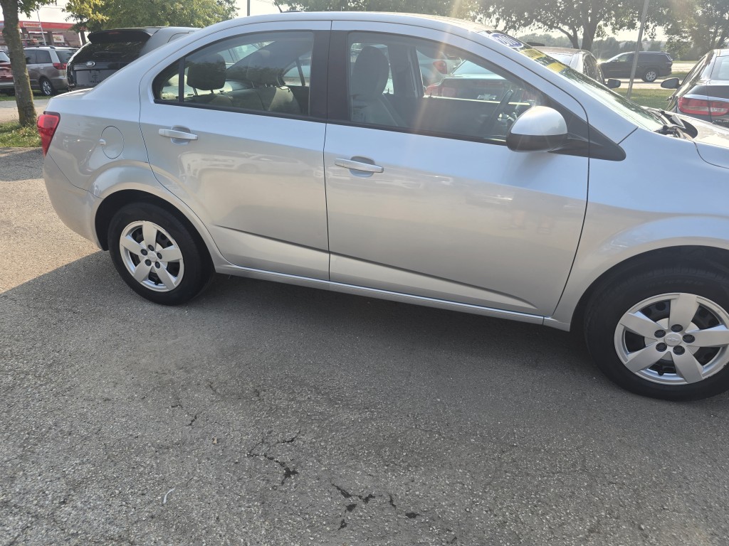 chevrolet sonic 2016 1G1JA5SH9G4174906 image chevrolet sonic 2016 1G1JA5SH9G4174906 image