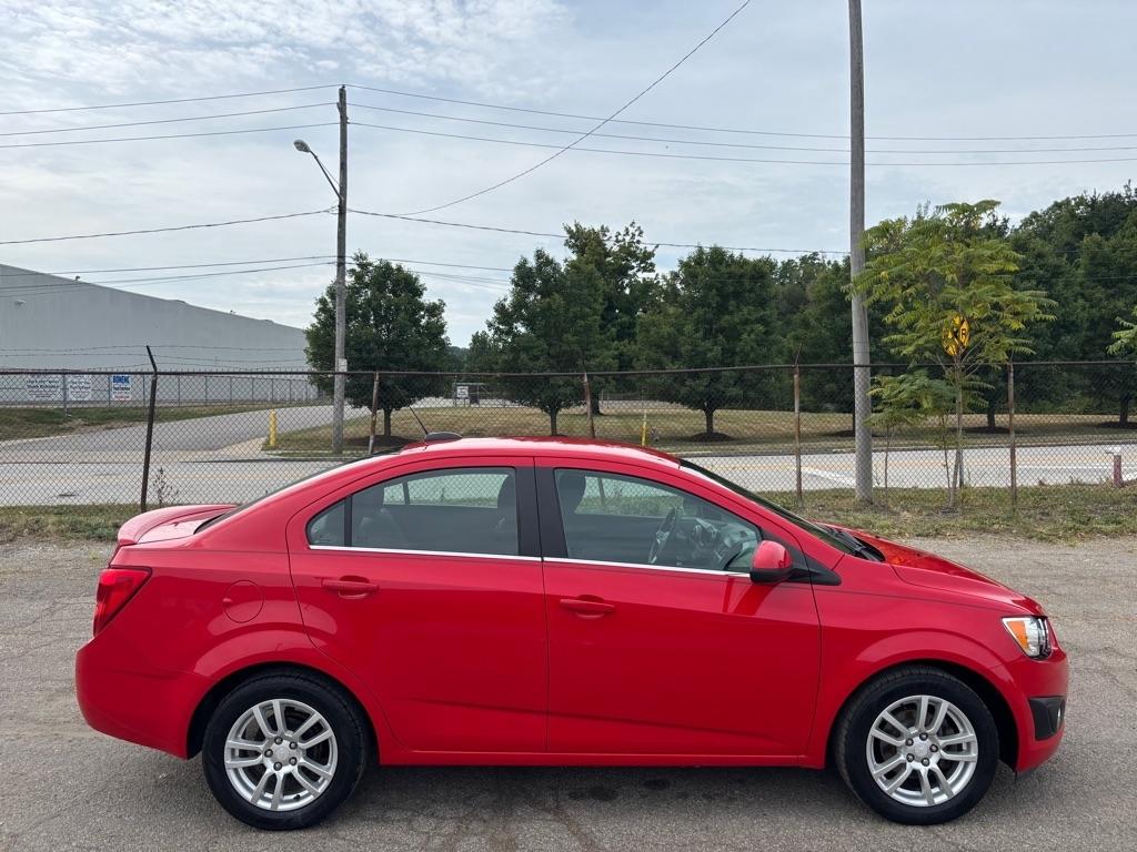 chevrolet sonic 2016 1G1JC5SH0G4166896 image chevrolet sonic 2016 1G1JC5SH0G4166896 image