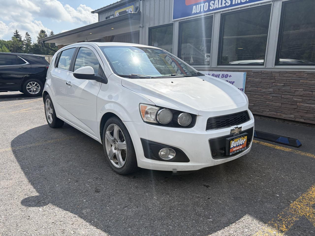chevrolet sonic 2016 1G1JE6SB2G4177880 image chevrolet sonic 2016 1G1JE6SB2G4177880 image