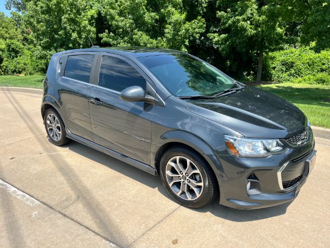 chevrolet sonic 2019 1G1JD6SBXK4140247 image chevrolet sonic 2019 1G1JD6SBXK4140247 image