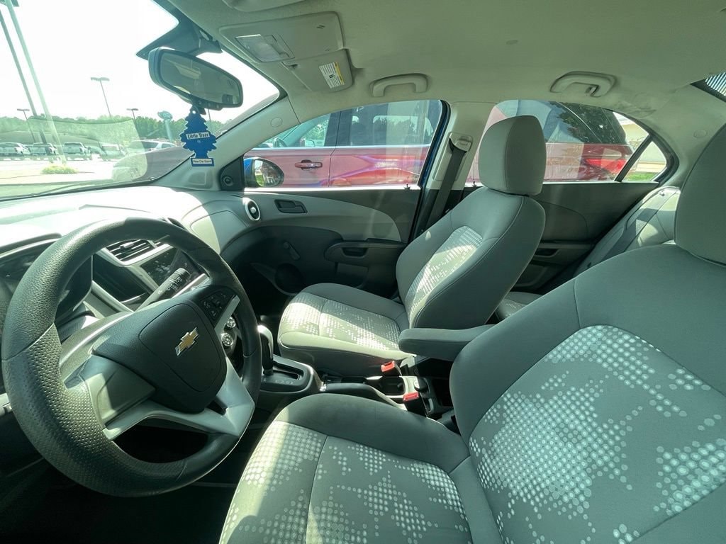 chevrolet sonic 2019 1G1JB5SB5K4126773 image chevrolet sonic 2019 1G1JB5SB5K4126773 image