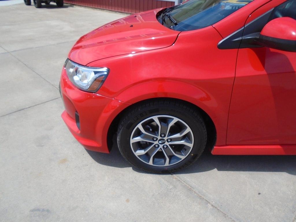 chevrolet sonic 2019 1G1JD6SB9K4131989 image chevrolet sonic 2019 1G1JD6SB9K4131989 image