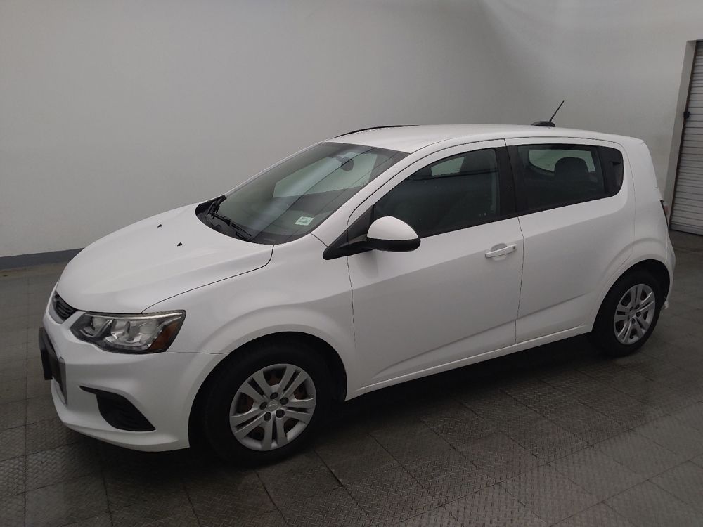 chevrolet sonic 2019 1G1JG6SBXK4142300 image chevrolet sonic 2019 1G1JG6SBXK4142300 image