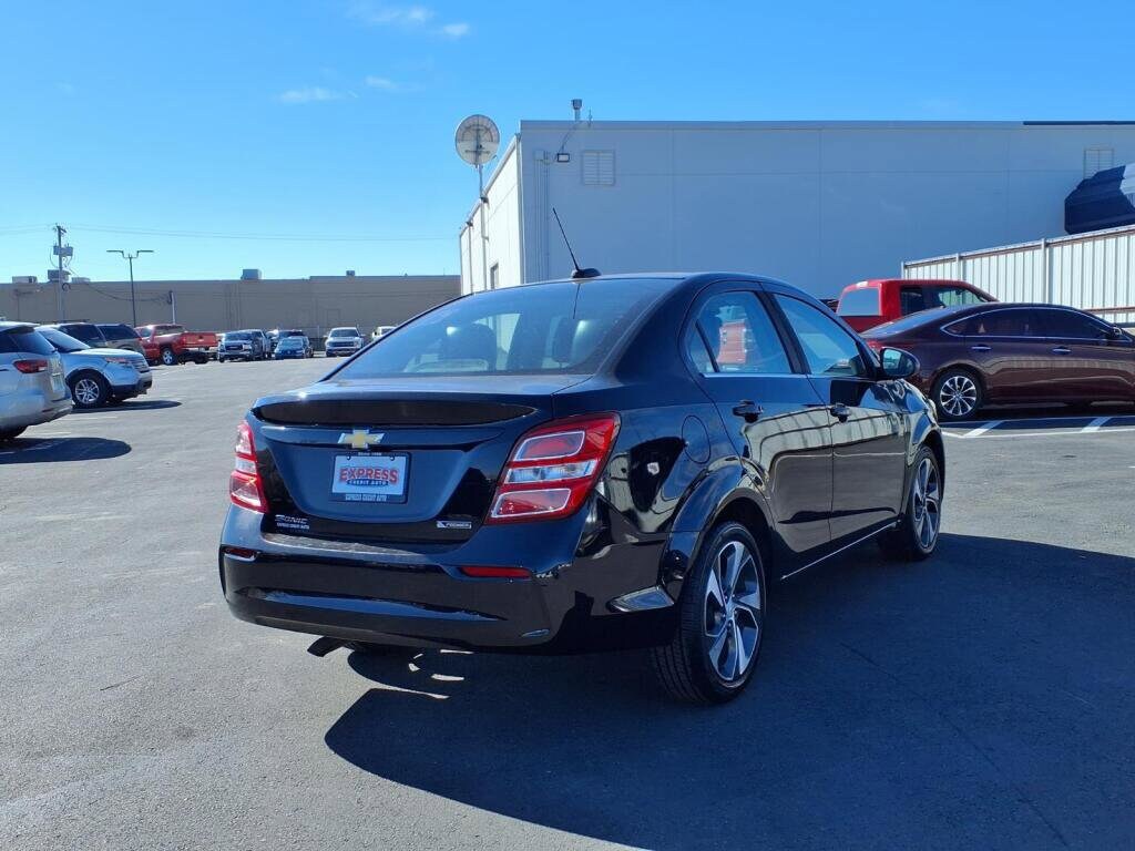 chevrolet sonic 2019 1G1JF5SBXK4125106 image chevrolet sonic 2019 1G1JF5SBXK4125106 image