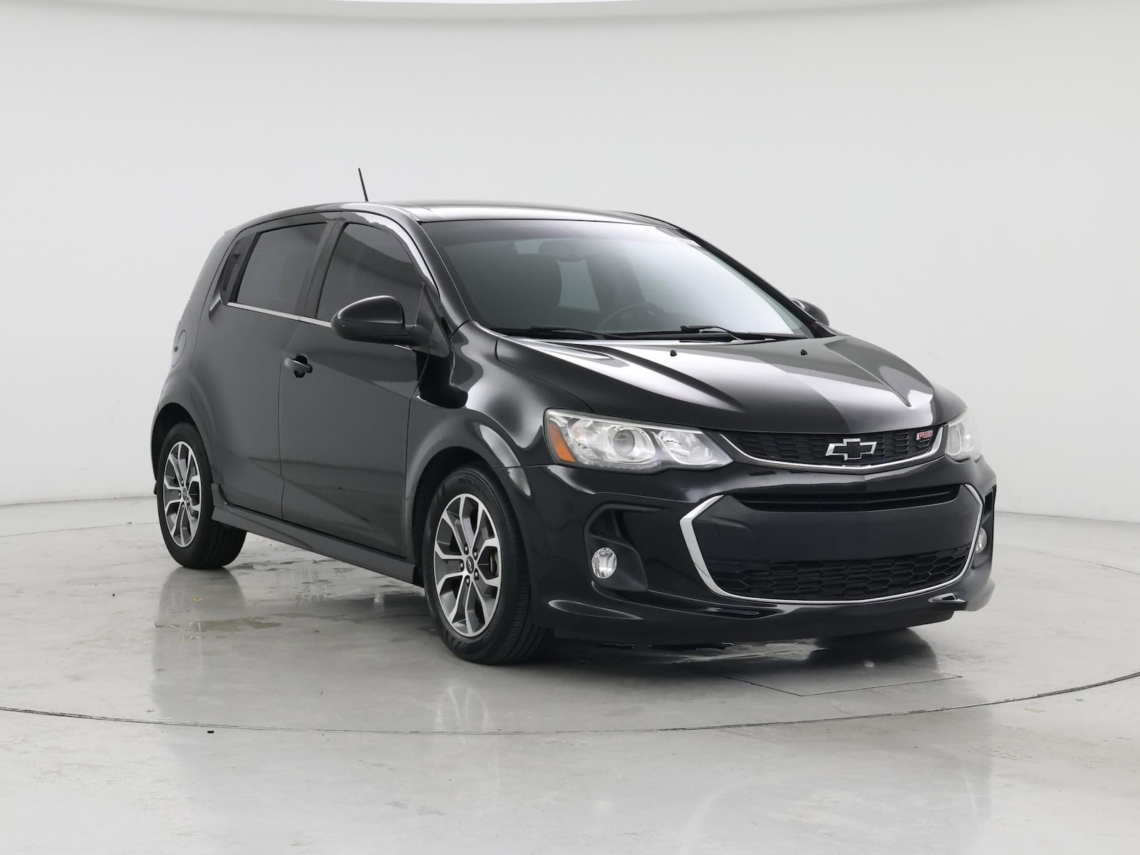 chevrolet sonic 2018 1G1JD6SB0J4101679 image chevrolet sonic 2018 1G1JD6SB0J4101679 image