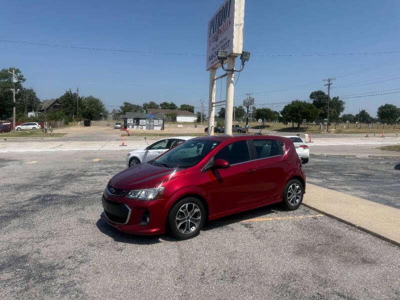 chevrolet sonic 2018 1G1JD6SH3J4100529 image chevrolet sonic 2018 1G1JD6SH3J4100529 image