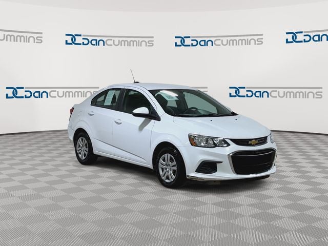 chevrolet sonic 2018 1G1JB5SH4J4117534 image chevrolet sonic 2018 1G1JB5SH4J4117534 image