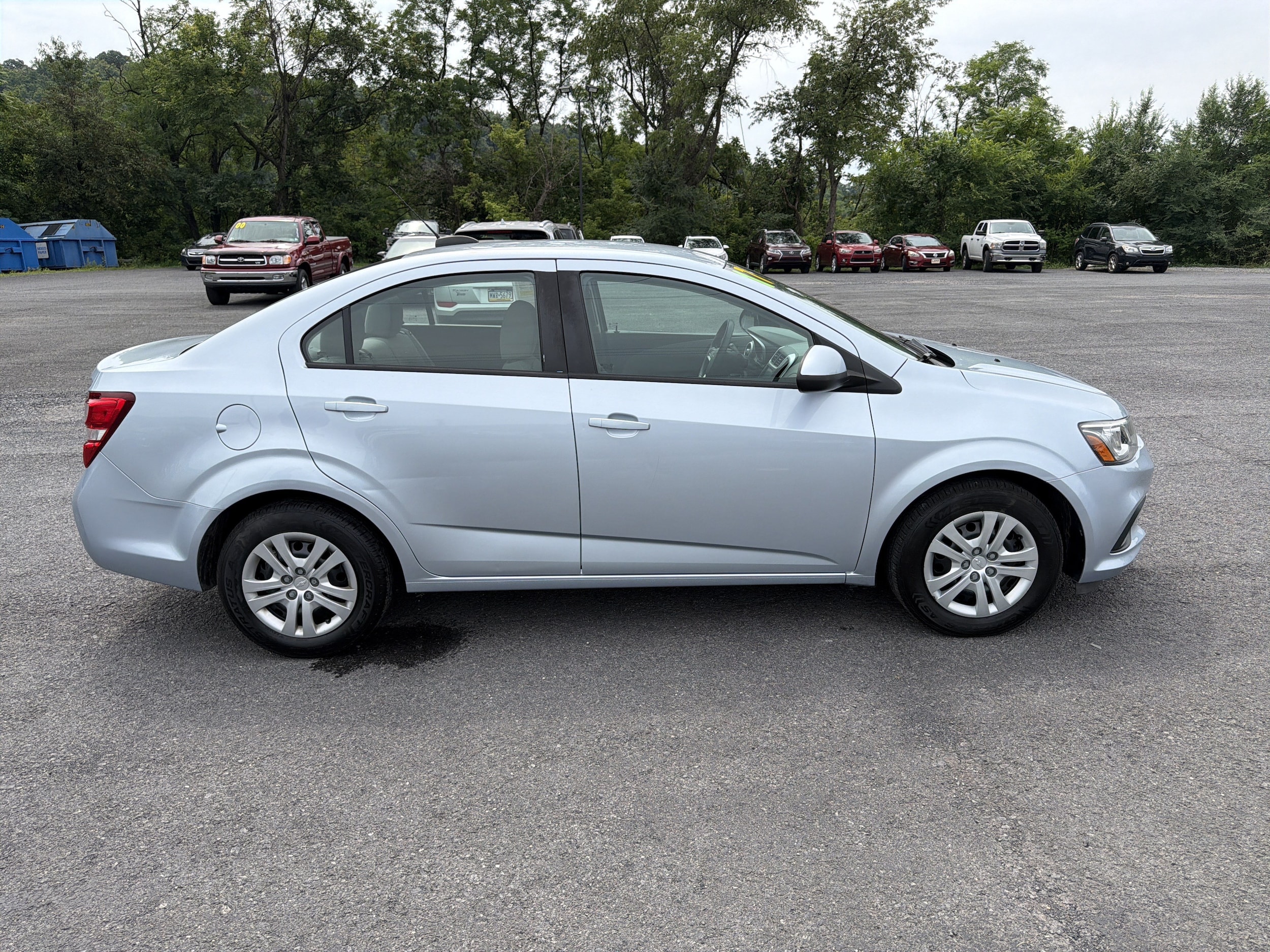 chevrolet sonic 2017 1G1JB5SG3H4142913 image chevrolet sonic 2017 1G1JB5SG3H4142913 image