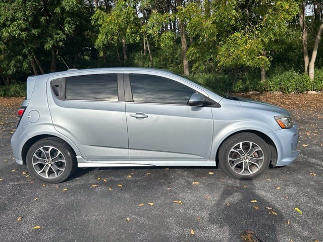 chevrolet sonic 2017 1G1JD6SG8H4120647 image chevrolet sonic 2017 1G1JD6SG8H4120647 image