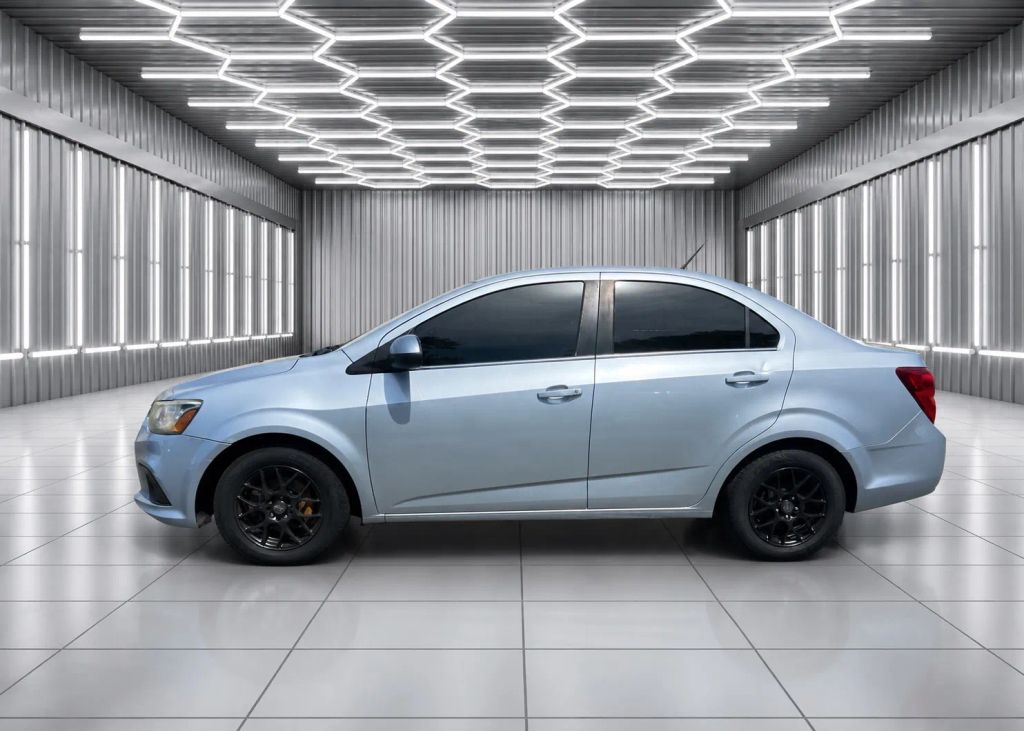 chevrolet sonic 2017 1G1JD5SH5H4114579 image chevrolet sonic 2017 1G1JD5SH5H4114579 image