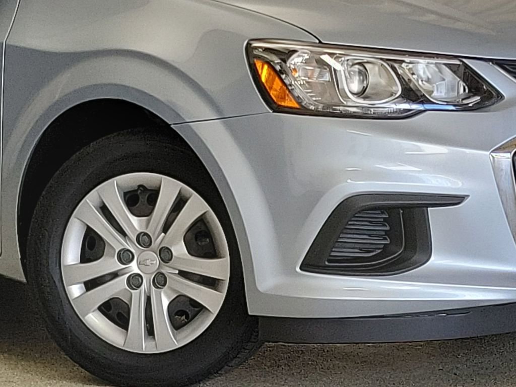 chevrolet sonic 2017 1G1JB5SH2H4144547 image chevrolet sonic 2017 1G1JB5SH2H4144547 image