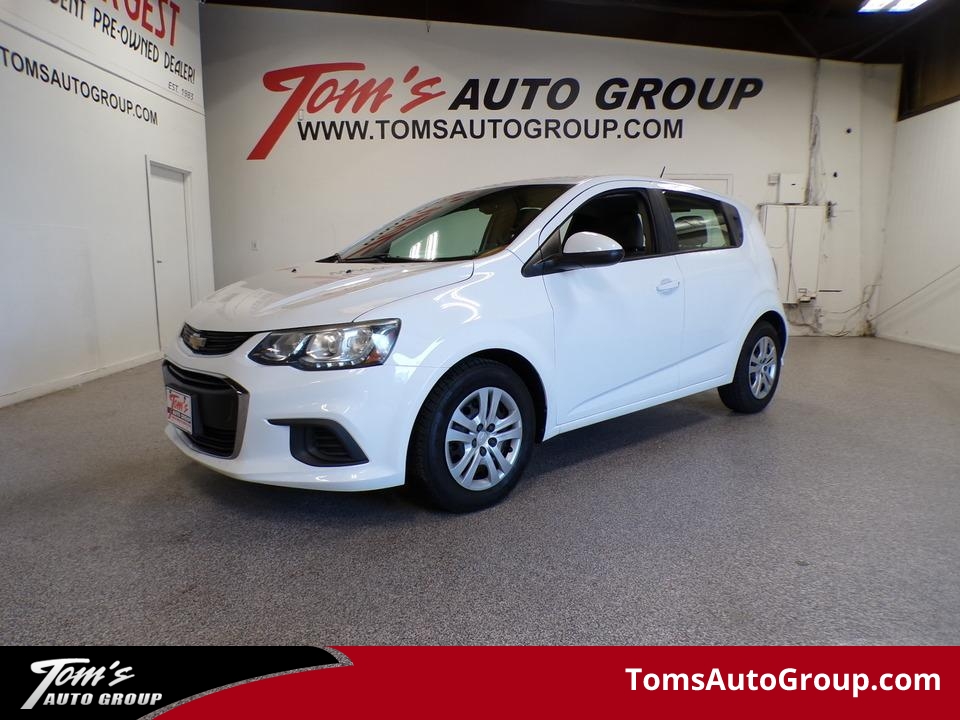 chevrolet sonic 2017 1G1JG6SHXH4167839 image chevrolet sonic 2017 1G1JG6SHXH4167839 image