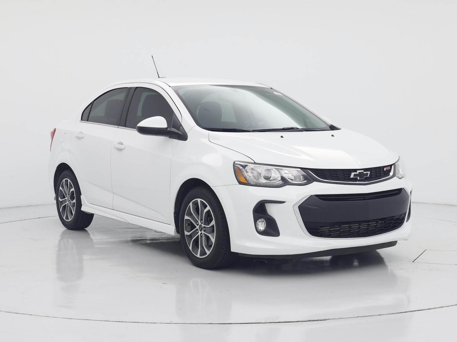 chevrolet sonic 2020 1G1JD5SB4L4106753 image chevrolet sonic 2020 1G1JD5SB4L4106753 image