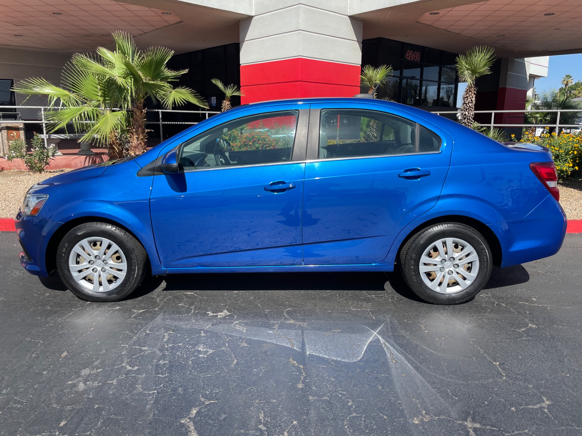 chevrolet sonic 2020 1G1JB5SBXL4136829 image chevrolet sonic 2020 1G1JB5SBXL4136829 image