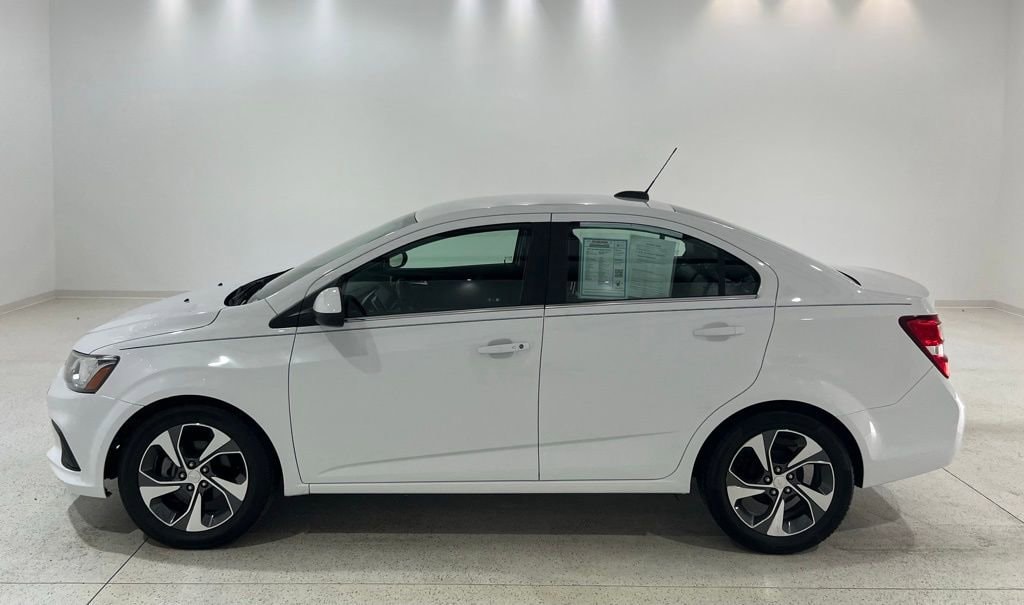 chevrolet sonic 2020 1G1JF5SB2L4111640 image chevrolet sonic 2020 1G1JF5SB2L4111640 image