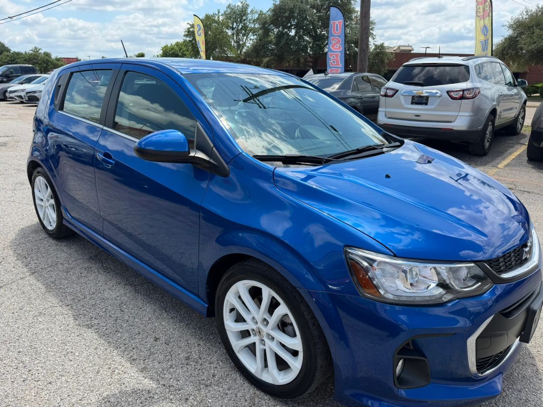 chevrolet sonic 2020 1G1JD6SB9L4140659 image chevrolet sonic 2020 1G1JD6SB9L4140659 image