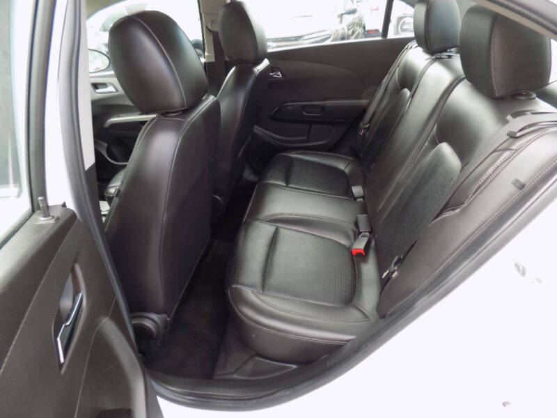 chevrolet sonic 2020 1G1JF5SB1L4111399 image chevrolet sonic 2020 1G1JF5SB1L4111399 image