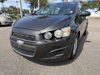 chevrolet sonic 2014 1G1JC6SH2E4223781 image chevrolet sonic 2014 1G1JC6SH2E4223781 image