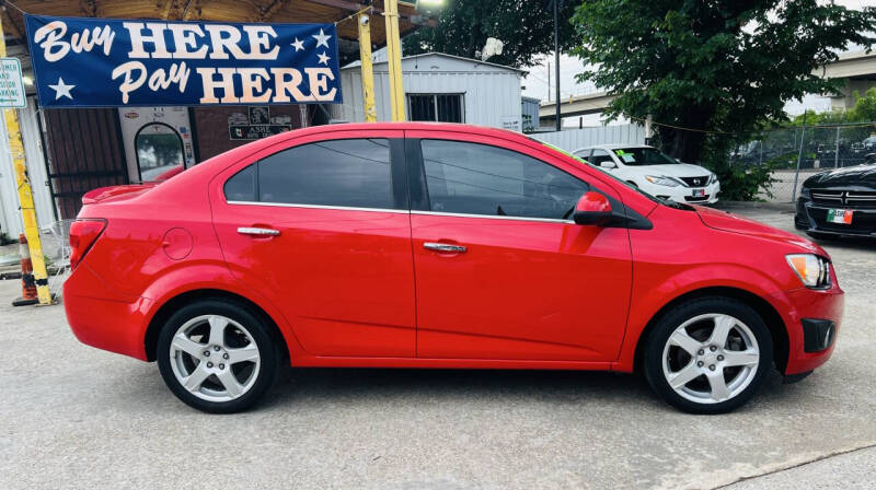 chevrolet sonic 2014 1G1JE5SH1E4118072 image chevrolet sonic 2014 1G1JE5SH1E4118072 image