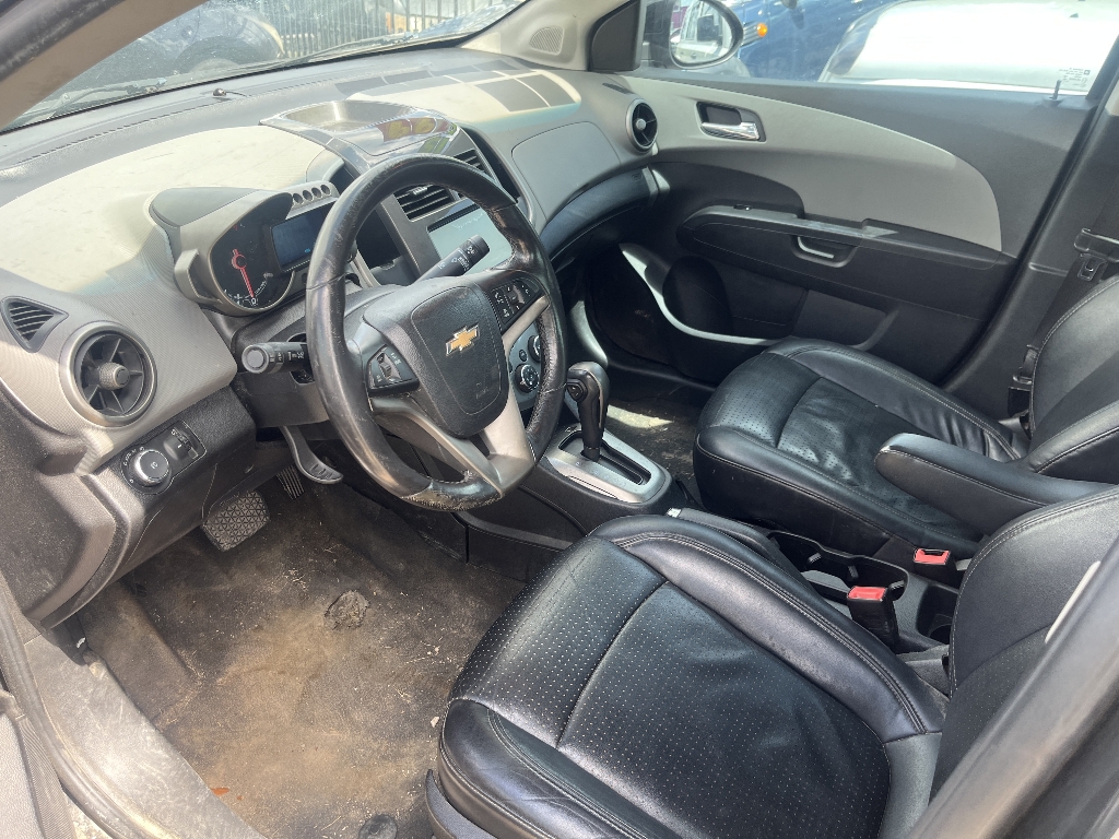 chevrolet sonic 2015 1G1JE5SBXF4144604 image chevrolet sonic 2015 1G1JE5SBXF4144604 image