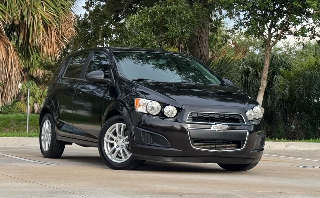 chevrolet sonic 2015 1G1JC6SB7F4149559 image chevrolet sonic 2015 1G1JC6SB7F4149559 image