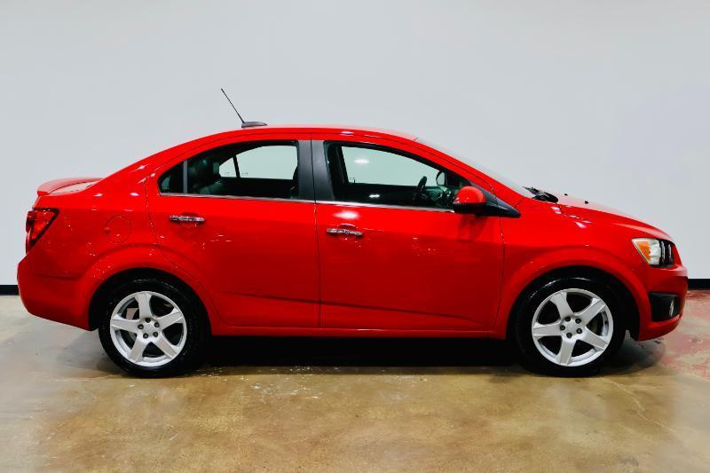 chevrolet sonic 2015 1G1JE5SB5F4102681 image chevrolet sonic 2015 1G1JE5SB5F4102681 image