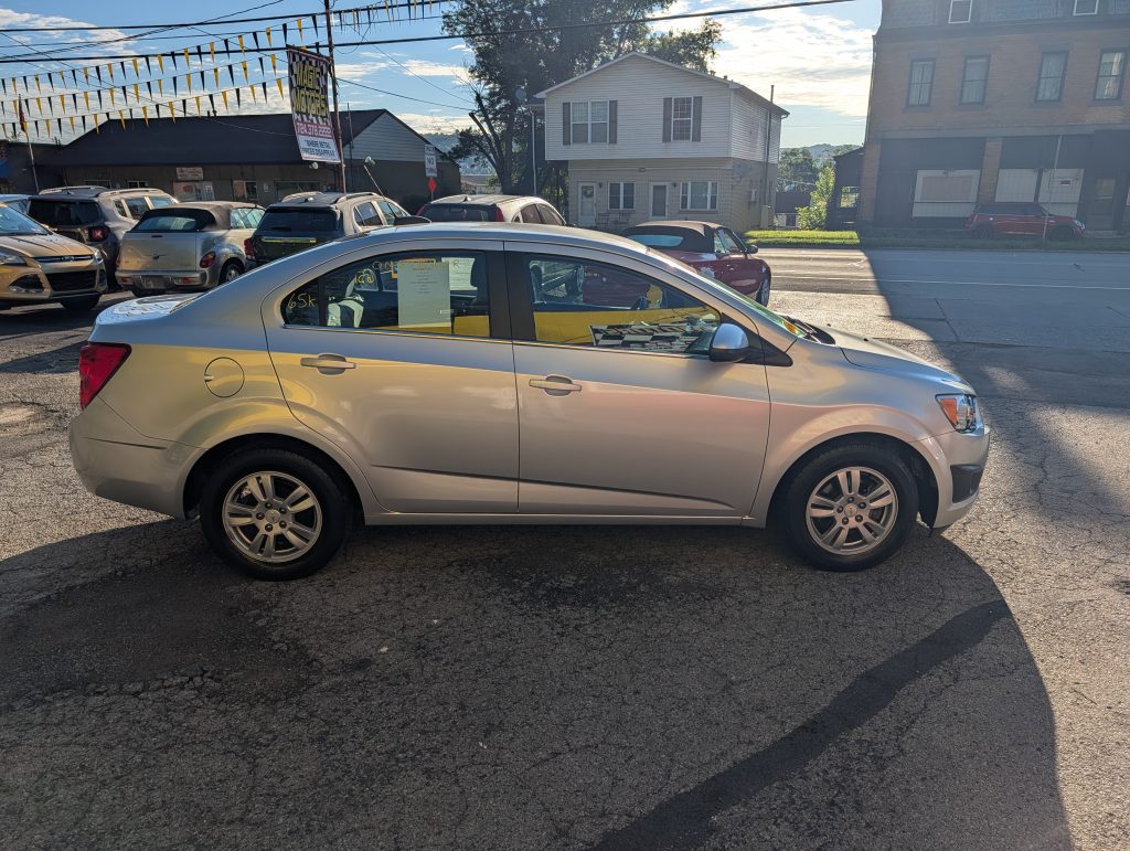 chevrolet sonic 2015 1G1JC5SG1F4116837 image chevrolet sonic 2015 1G1JC5SG1F4116837 image