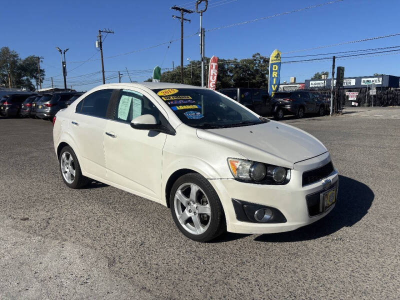 chevrolet sonic 2015 1G1JE5SB9F4118799 image chevrolet sonic 2015 1G1JE5SB9F4118799 image