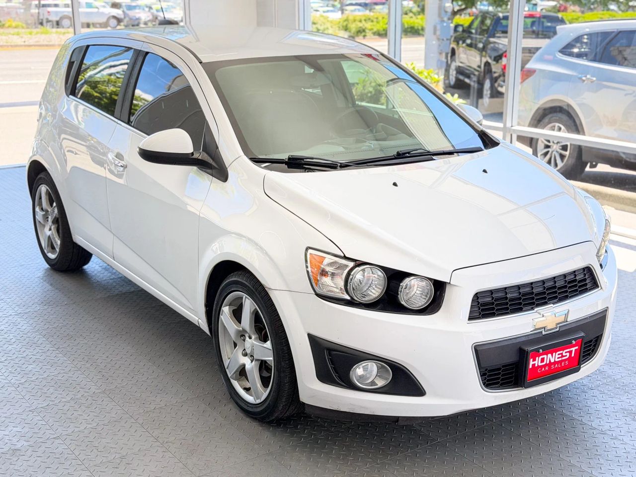 chevrolet sonic 2015 1G1JE6SB3F4188689 image chevrolet sonic 2015 1G1JE6SB3F4188689 image