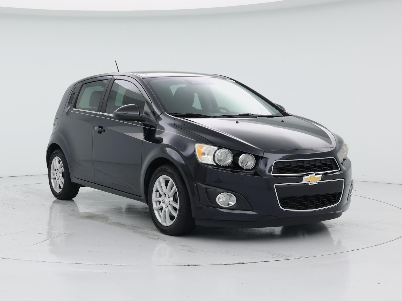 chevrolet sonic 2015 1G1JC6SH1F4126962 image chevrolet sonic 2015 1G1JC6SH1F4126962 image