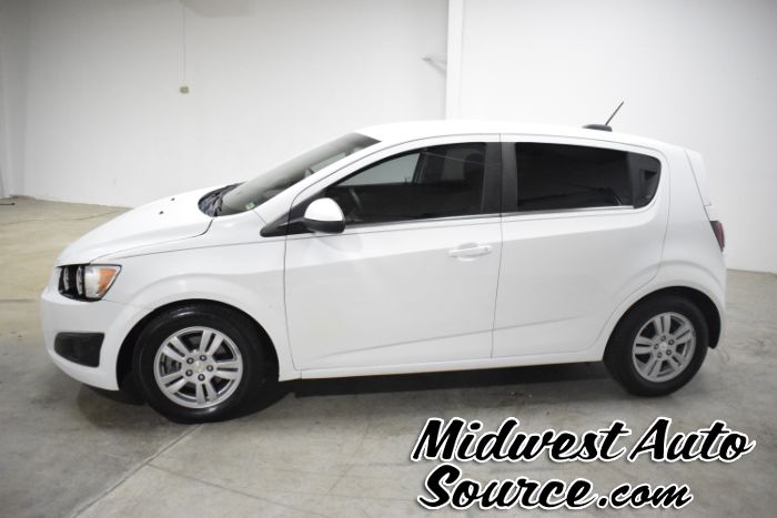chevrolet sonic 2015 1G1JC6SHXF4174461 image chevrolet sonic 2015 1G1JC6SHXF4174461 image
