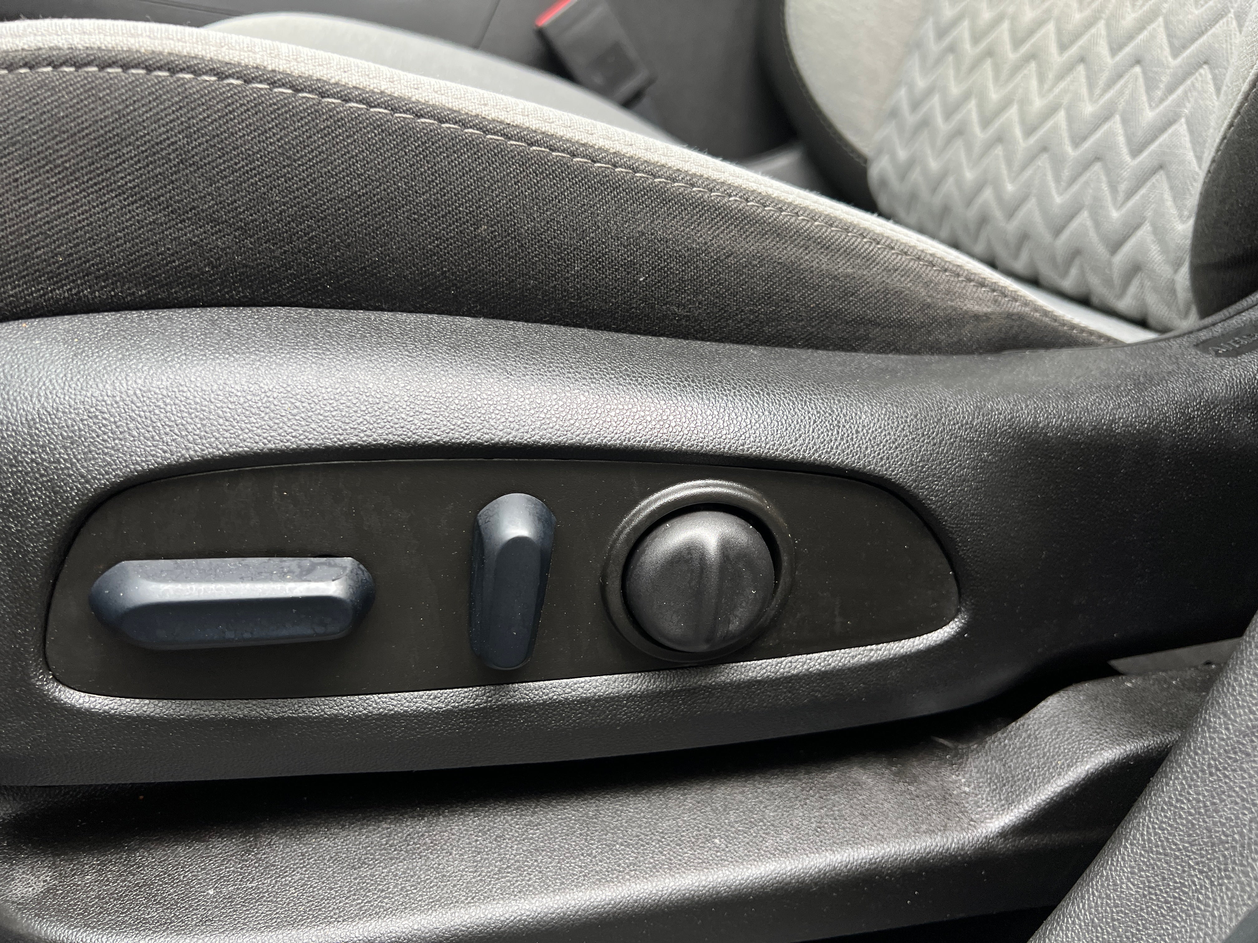 chevrolet equinox 2023 3GNAXFEG8PL208639 image chevrolet equinox 2023 3GNAXFEG8PL208639 image