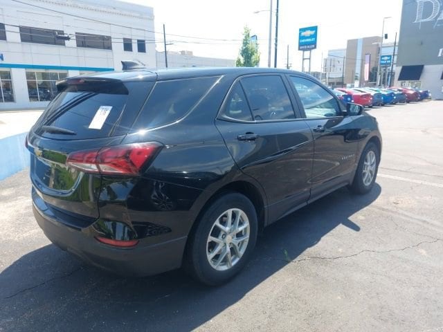 chevrolet equinox 2023 3GNAXFEG8PL260255 image chevrolet equinox 2023 3GNAXFEG8PL260255 image