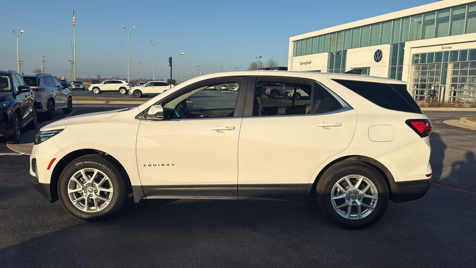 chevrolet equinox 2023 3GNAXJEG9PL191000 image chevrolet equinox 2023 3GNAXJEG9PL191000 image