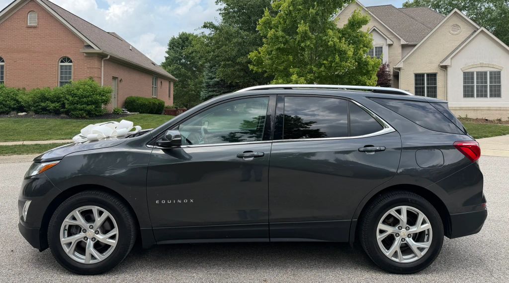 chevrolet equinox 2018 2GNAXTEX8J6128283 image chevrolet equinox 2018 2GNAXTEX8J6128283 image