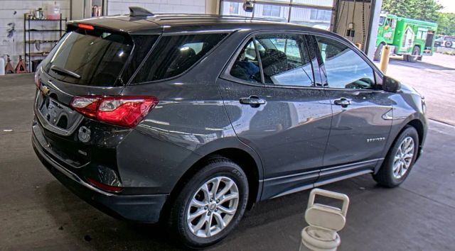 chevrolet equinox 2018 2GNAXREV2J6345376 image chevrolet equinox 2018 2GNAXREV2J6345376 image