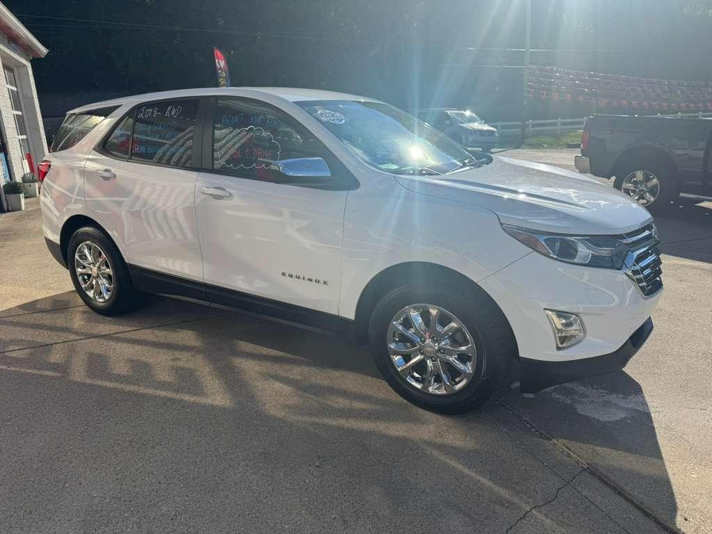 chevrolet equinox 2018 2GNAXREV2J6320221 image chevrolet equinox 2018 2GNAXREV2J6320221 image