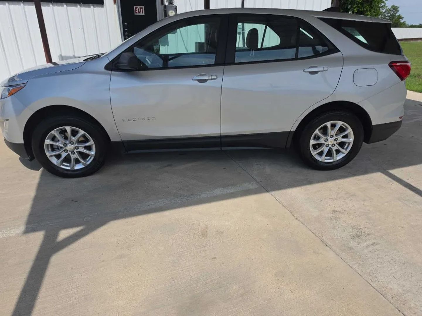 chevrolet equinox 2021 2GNAXSEV9M6145753 image chevrolet equinox 2021 2GNAXSEV9M6145753 image