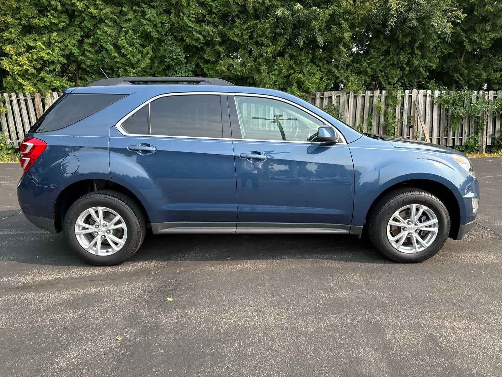 chevrolet equinox 2017 2GNFLFEK7H6256886 image chevrolet equinox 2017 2GNFLFEK7H6256886 image