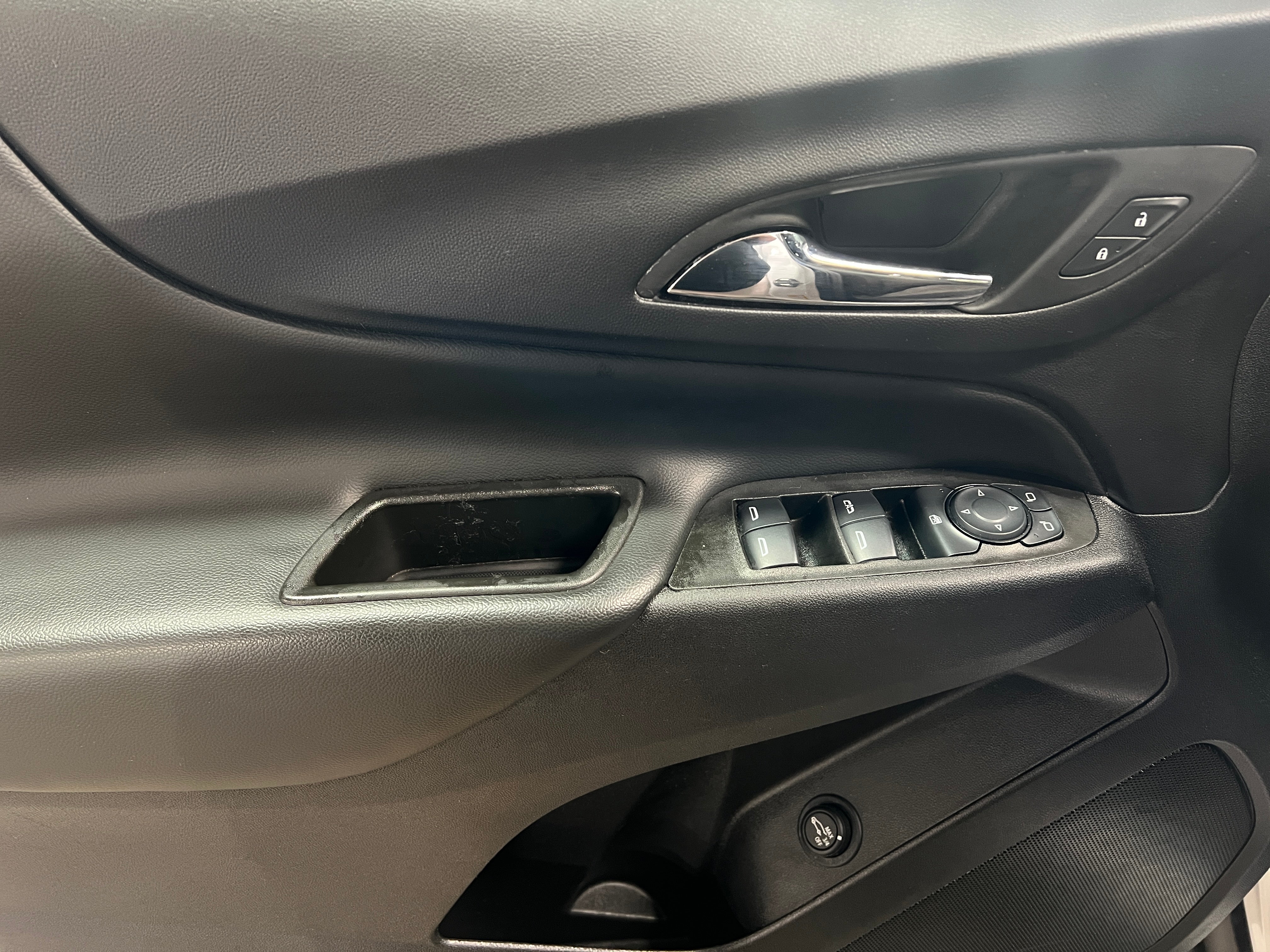 chevrolet equinox 2024 3GNAXUEG1RL356199 image chevrolet equinox 2024 3GNAXUEG1RL356199 image