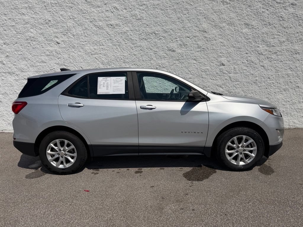chevrolet equinox 2020 2GNAX5EV1L6145472 image chevrolet equinox 2020 2GNAX5EV1L6145472 image