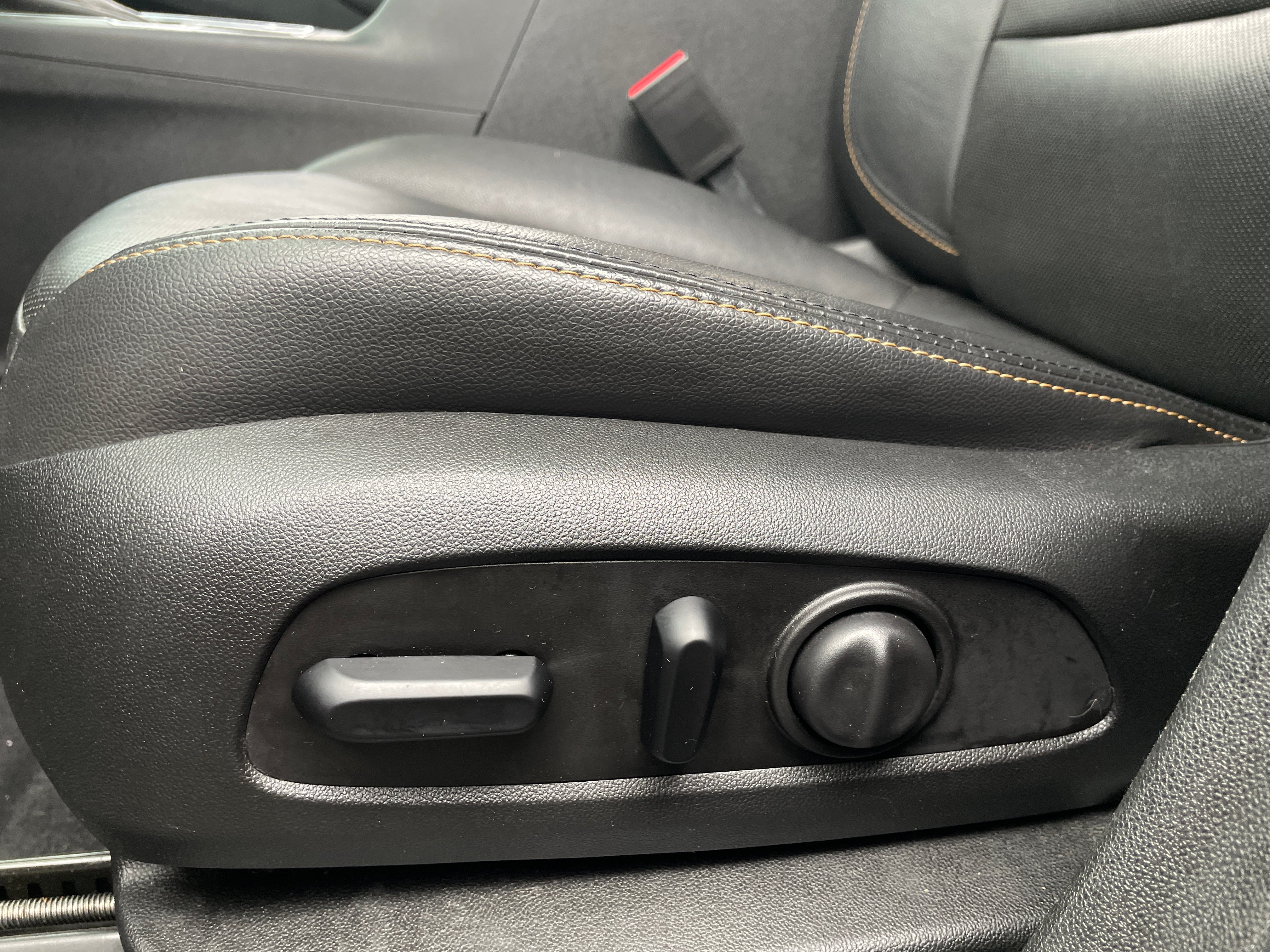 chevrolet equinox 2020 2GNAXUEV0L6229650 image chevrolet equinox 2020 2GNAXUEV0L6229650 image