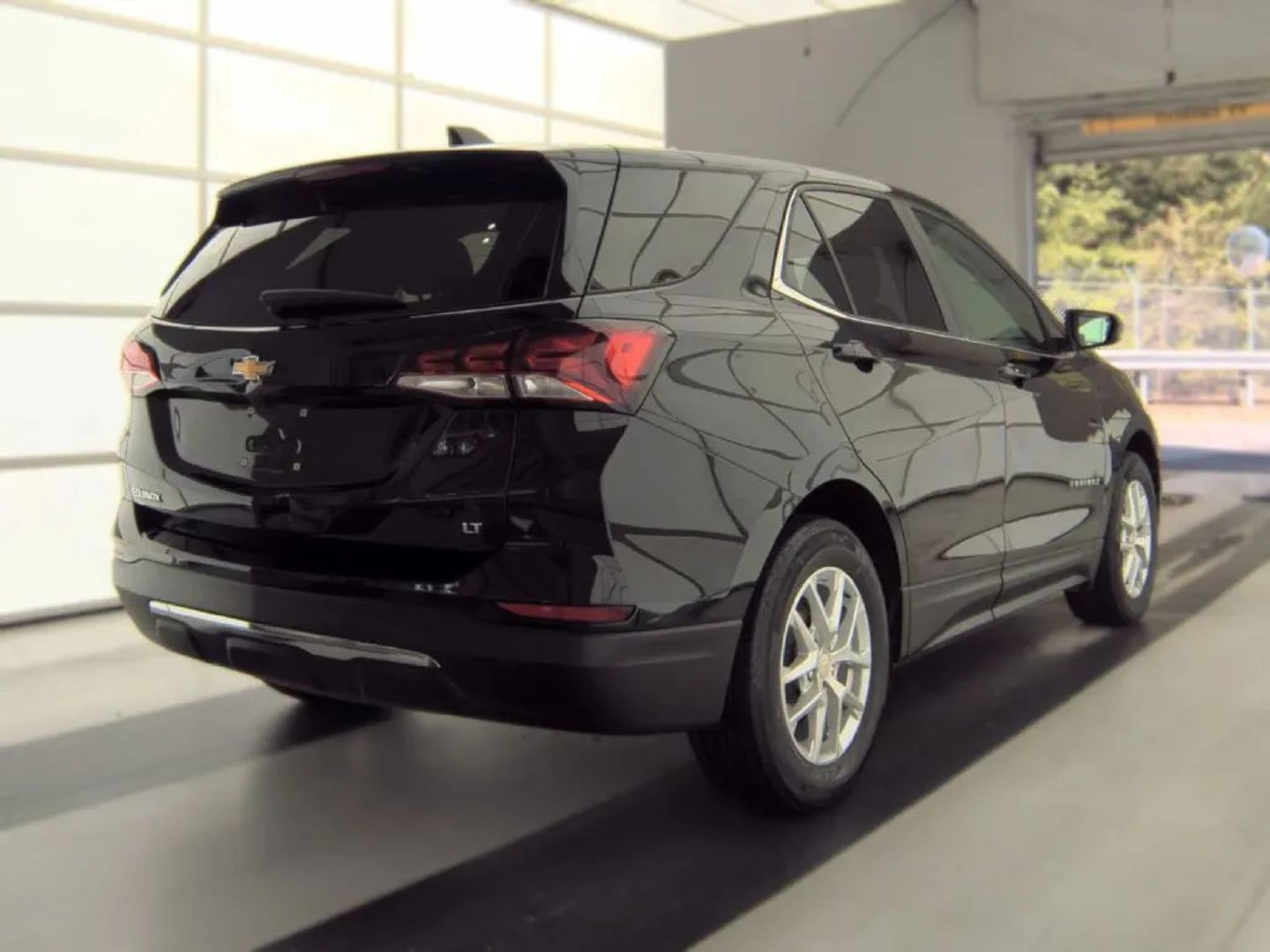 chevrolet equinox 2022 3GNAXKEV9NL311945 image chevrolet equinox 2022 3GNAXKEV9NL311945 image