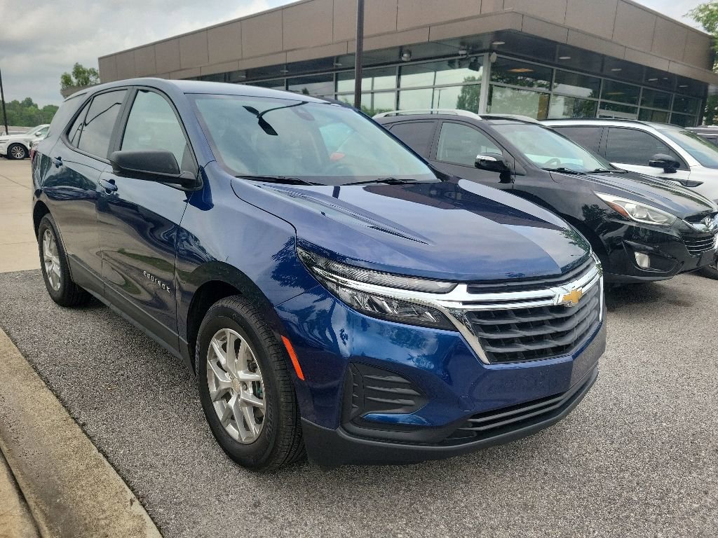 chevrolet equinox 2022 3GNAXHEV3NS206472 image