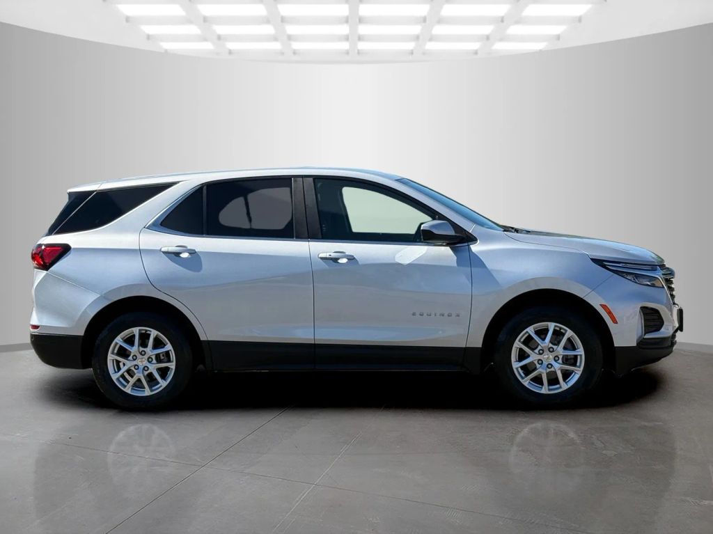 chevrolet equinox 2022 2GNAXTEV9N6135585 image chevrolet equinox 2022 2GNAXTEV9N6135585 image