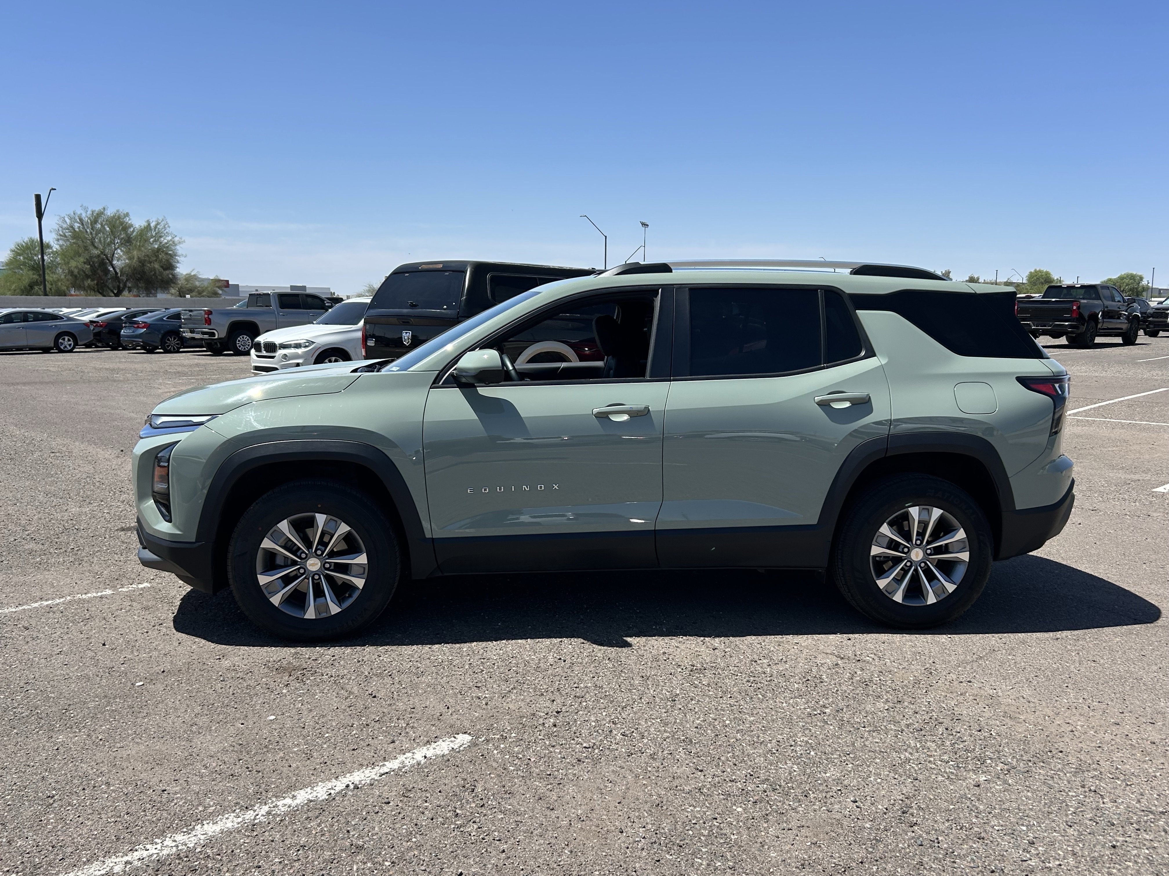 chevrolet equinox 2025 3GNAXHEG2SL217759 image chevrolet equinox 2025 3GNAXHEG2SL217759 image