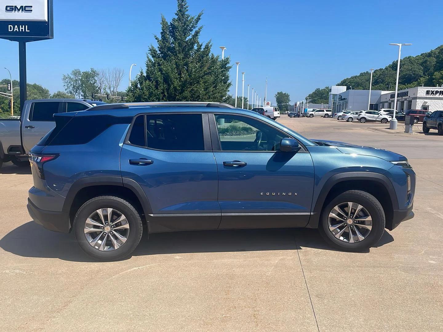 chevrolet equinox 2025 3GNAXPEG5SL142016 image chevrolet equinox 2025 3GNAXPEG5SL142016 image