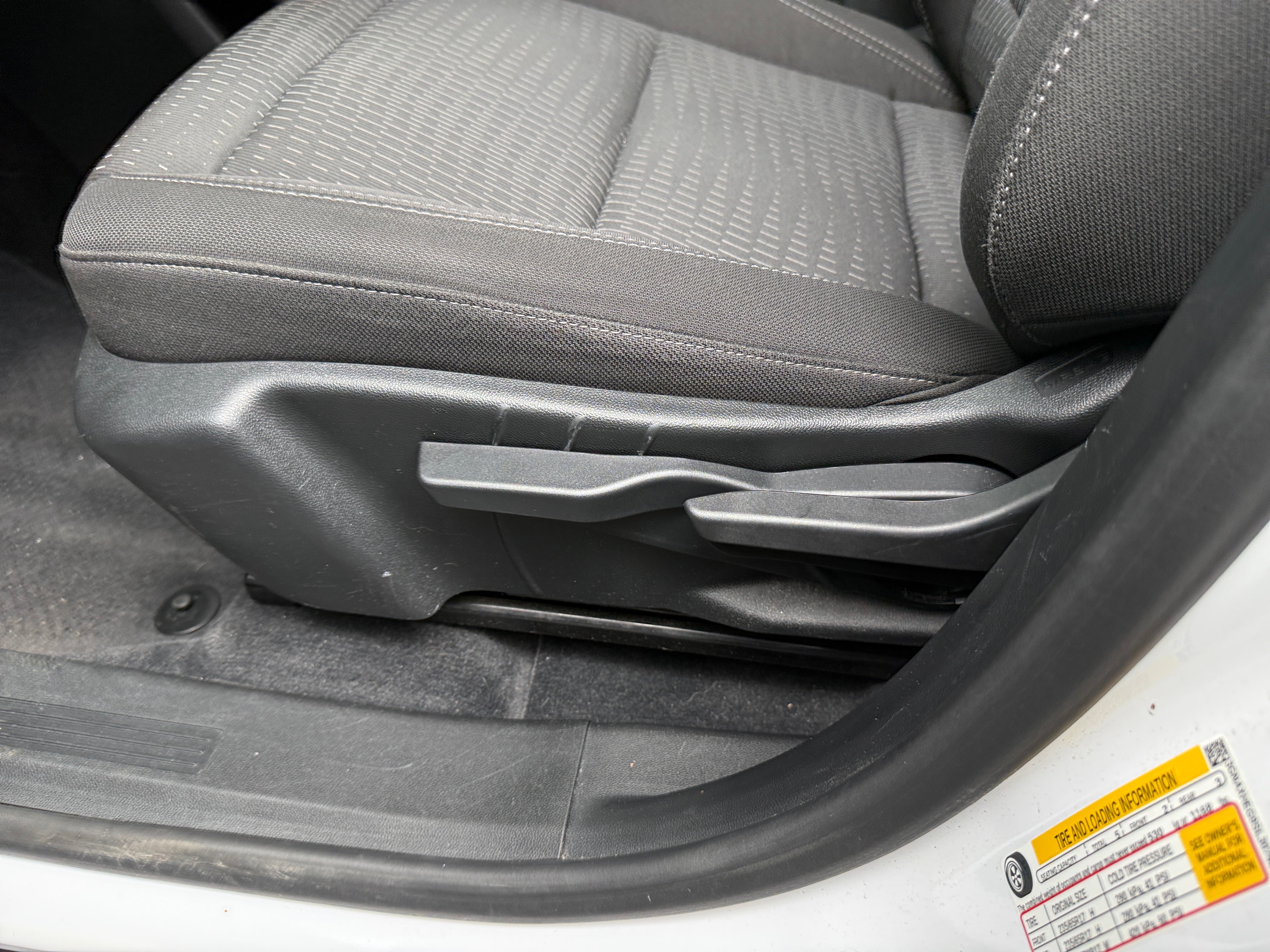 chevrolet equinox 2025 3GNAXHEG9SL307605 image chevrolet equinox 2025 3GNAXHEG9SL307605 image